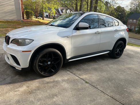 Used 2010 BMW X6 xDrive50i image 13