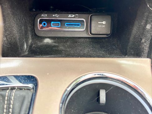 Used 2017 Jeep Grand Cherokee Limited w/ Luxury Group II image 10