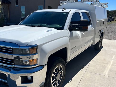 Used 2016 Chevrolet Silverado 3500 LT w/ LT Convenience Package AWD/4WD image 2