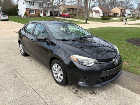 Used 2016 Toyota Corolla LE image 5