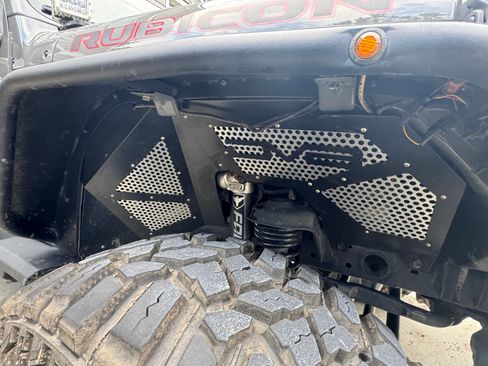 Used 2019 Jeep Wrangler Unlimited Rubicon image 21