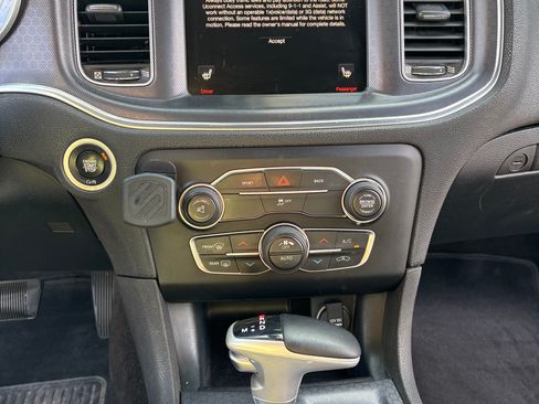 Used 2016 Dodge Charger SXT w/ Rallye Group image 8