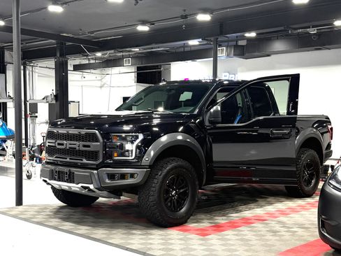 Used 2020 Ford F150 Raptor AWD/4WD image 1