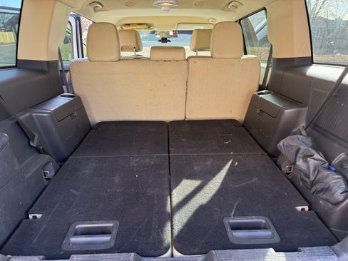 Used 2019 Ford Flex Limited image 6