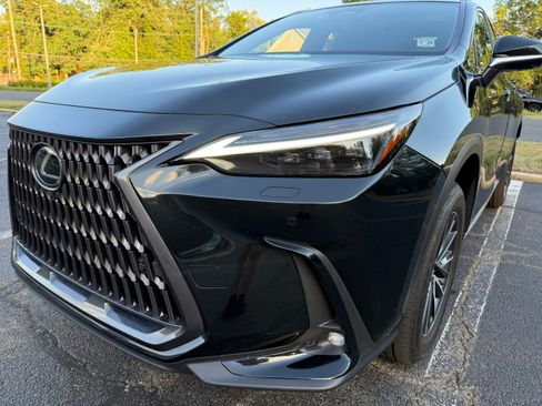 Used 2024 Lexus NX 350 AWD w/ Vision Package image 6