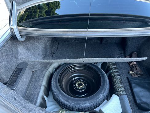 Used 2002 Acura RL image 21