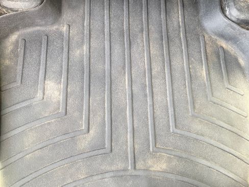 Used 2013 Dodge Journey SXT w/ Flexible Seating Group image 23