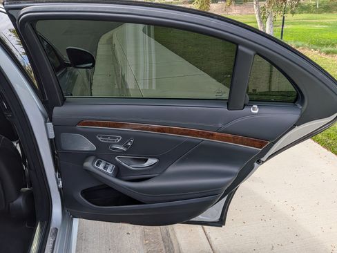 Used 2015 Mercedes-Benz S 550 S 550 Sedan 4D image 15