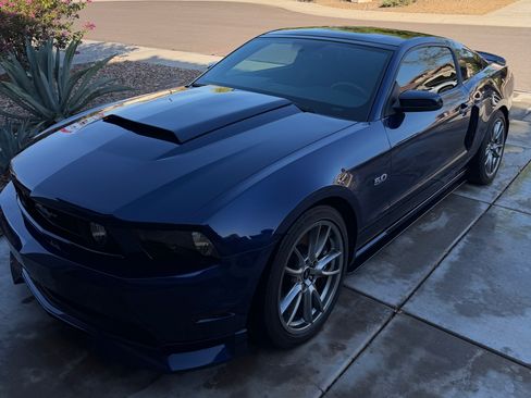 Used 2012 Ford Mustang GT Premium w/ Security Pkg RWD image 1