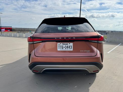 Used 2024 Lexus RX 350h image 8