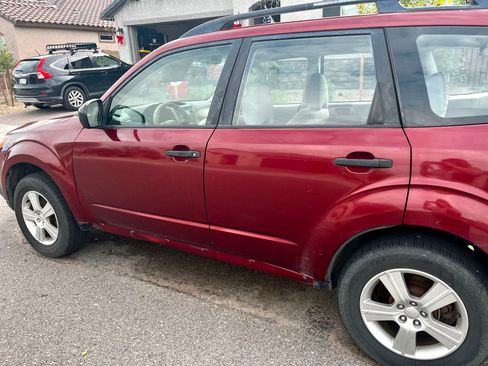 Used 2013 Subaru Forester 2.5X w/ Alloy Wheel Pkg image 2