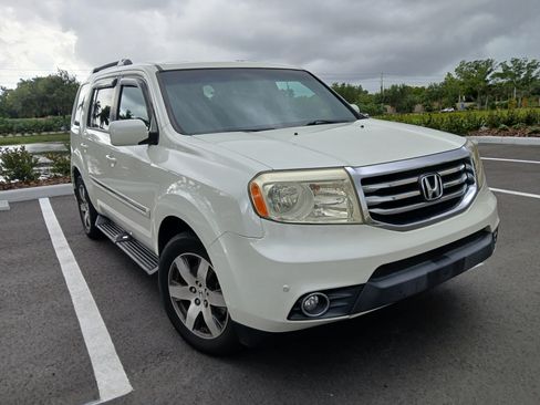 Used 2013 Honda Pilot Touring image 2