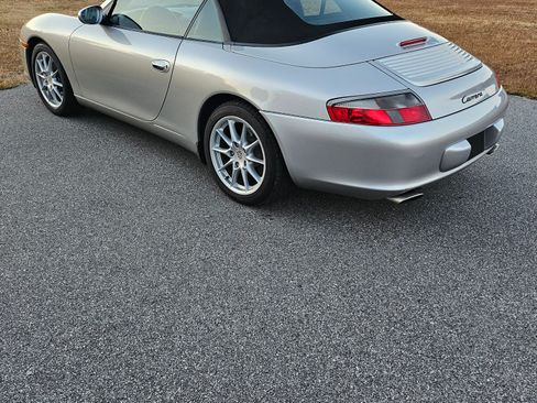 Used 2002 Porsche 911 Cabriolet image 6