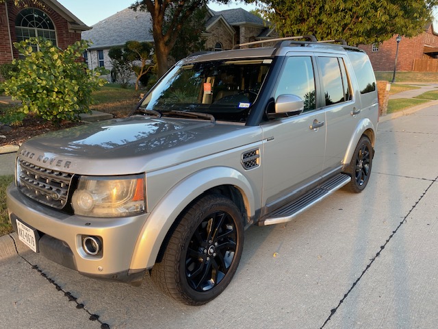 Used 2016 Land Rover LR4 HSE Silver Edition AWD/4WD image 6