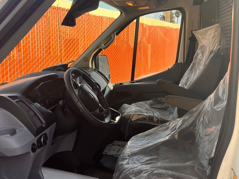 Used 2019 Ford Transit 250 148 High Roof image 11