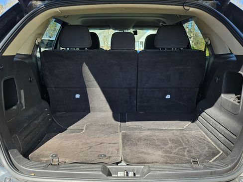 Used 2013 Ford Edge SE image 11