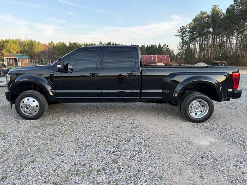 Used 2020 Ford F450 Platinum w/ FX4 Off-Road Package image 1