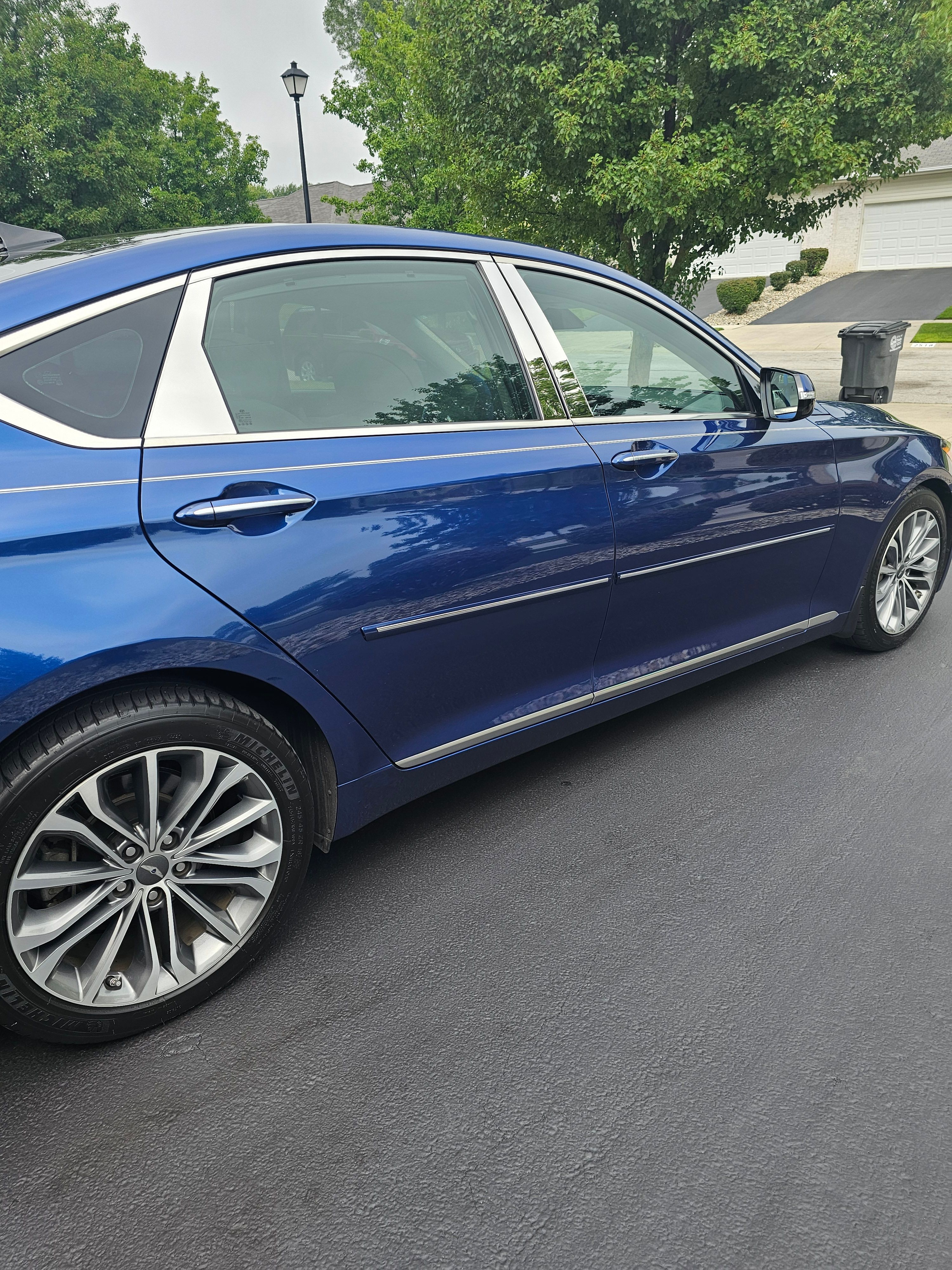 Used 2015 Hyundai Genesis 3.8 w/ Option Group 04 RWD image 4