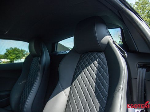 Used 2021 Audi R8 V10 performance image 8