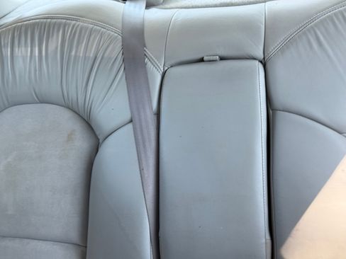 Used 2002 Lincoln Continental FWD image 7