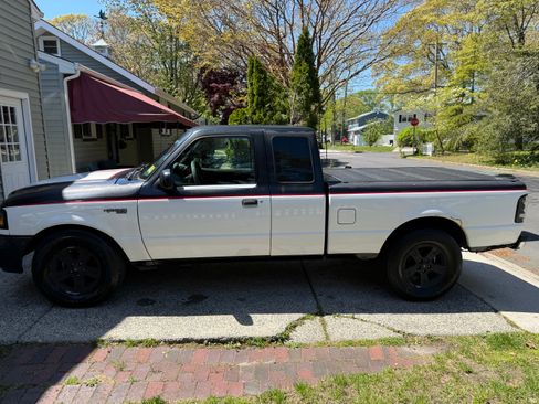 Used 2004 Ford Ranger 4x4 SuperCab image 4