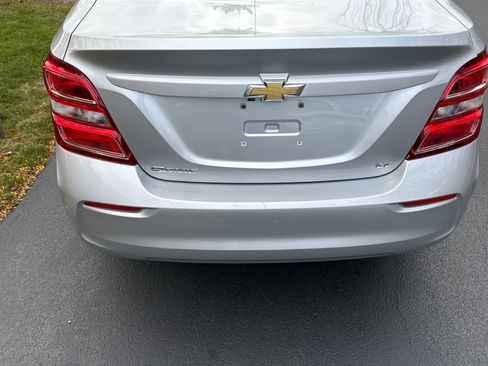 Used 2017 Chevrolet Sonic LT image 11