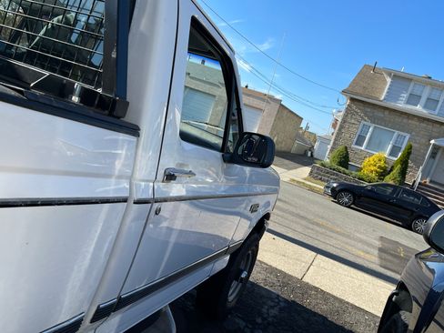 Used 1997 Ford F250 4x4 Regular Cab Heavy Duty image 24