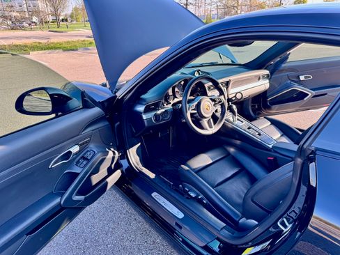 Used 2012 Porsche 911 Carrera S image 15