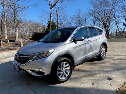 Used 2015 Honda CR-V EX image 4
