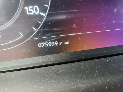 Used 2020 Land Rover Range Rover HSE image 8