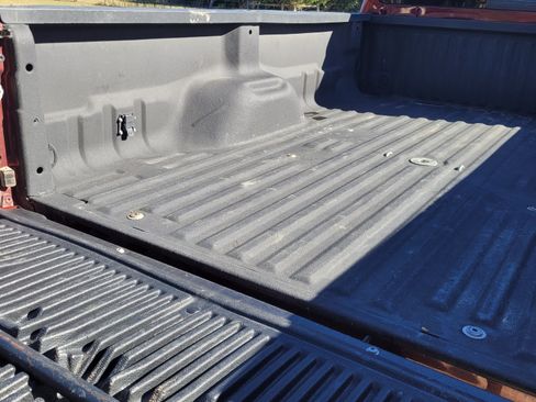 Used 2016 Ford F250 Lariat w/ Lariat Interior Package image 13