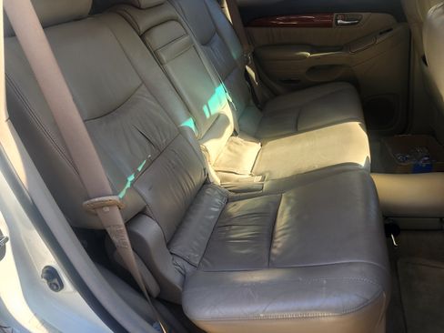 Used 2003 Lexus GX 470 image 17