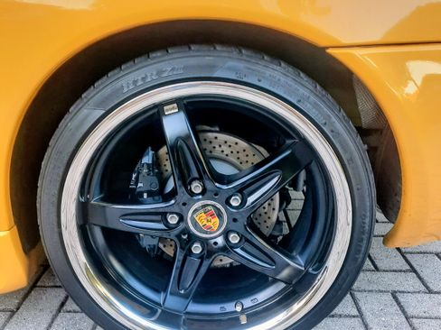 Used 2001 Porsche 911 Cabriolet 2D image 11