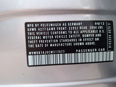 Used 2012 Volkswagen Golf 4-Door FWD image 9