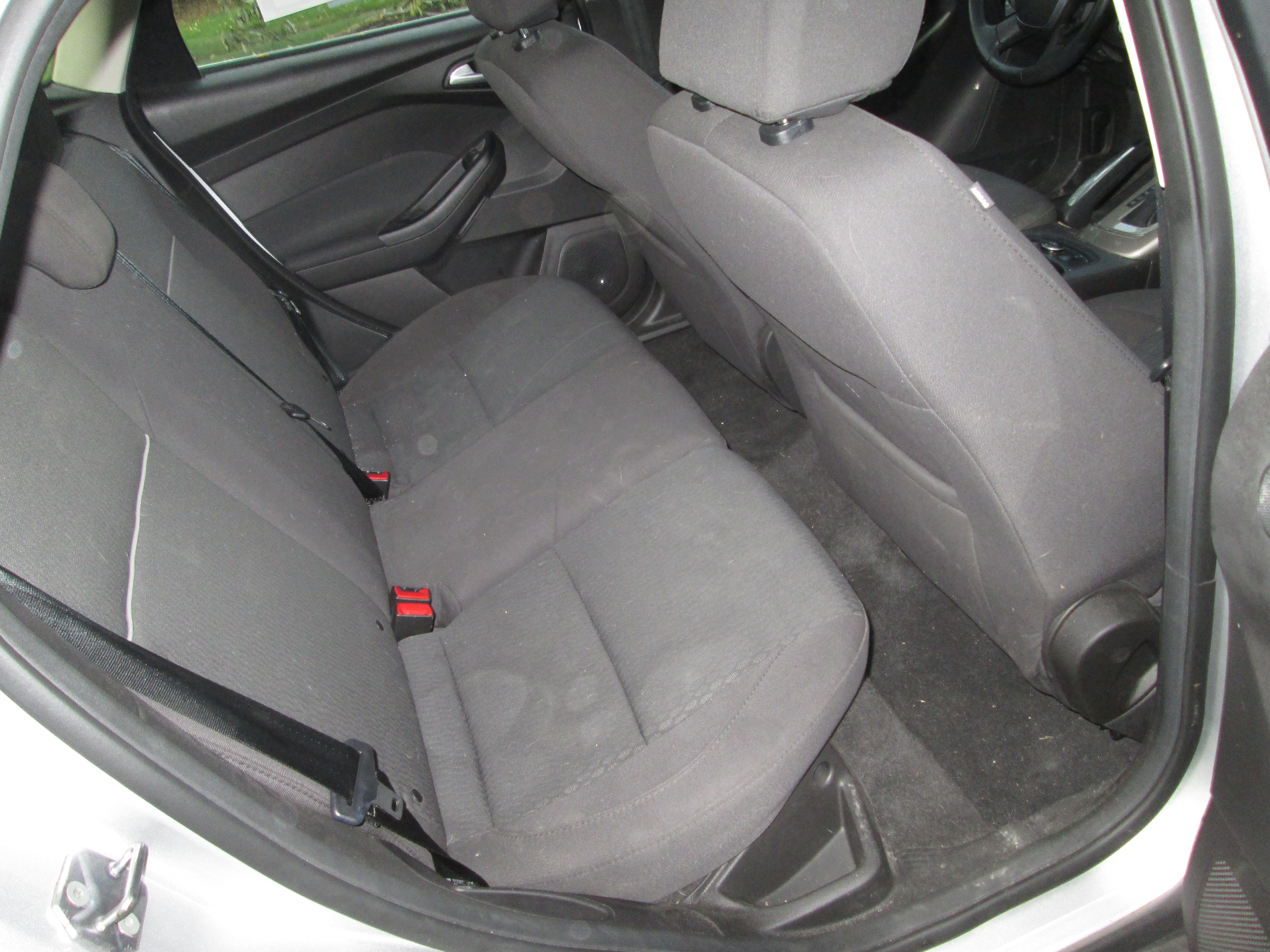 Used 2012 Ford Focus SEL FWD image 9