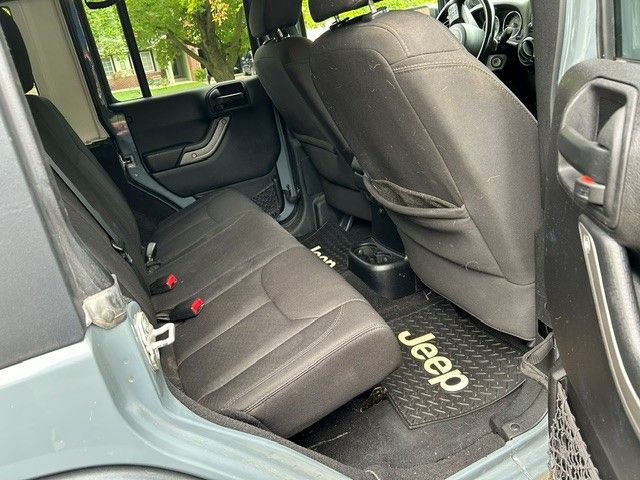 Used 2014 Jeep Wrangler Unlimited Sport w/ Quick Order Package 24S AWD/4WD image 8