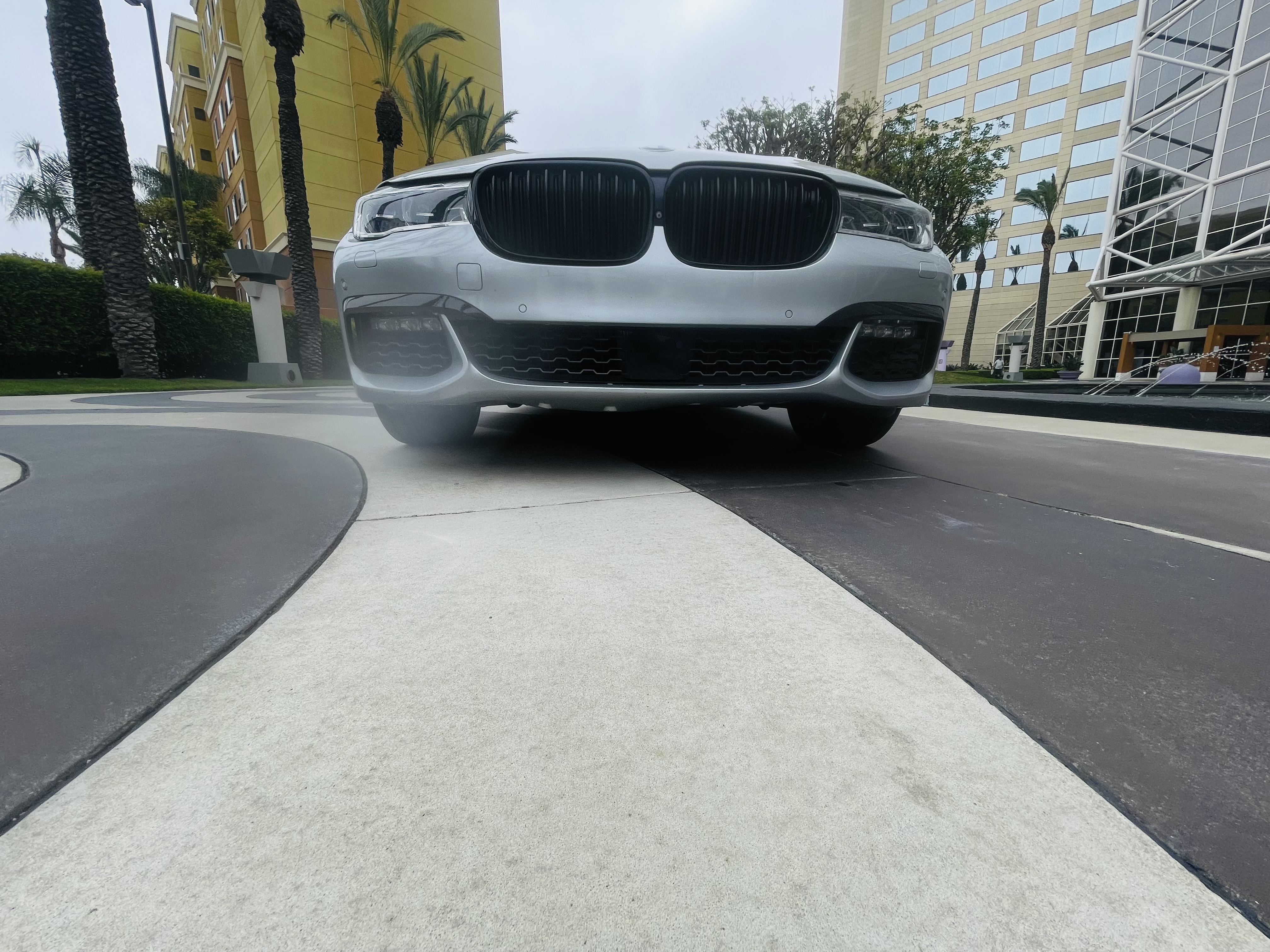 Used 2017 BMW 740e xDrive AWD/4WD image 9