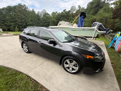 Used 2012 Acura TSX Sport Wagon FWD image 2
