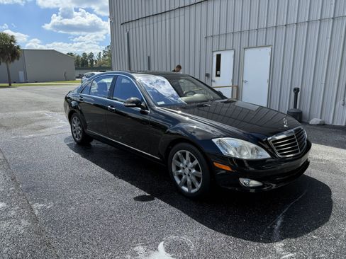 Used 2007 Mercedes-Benz S 550 image 9