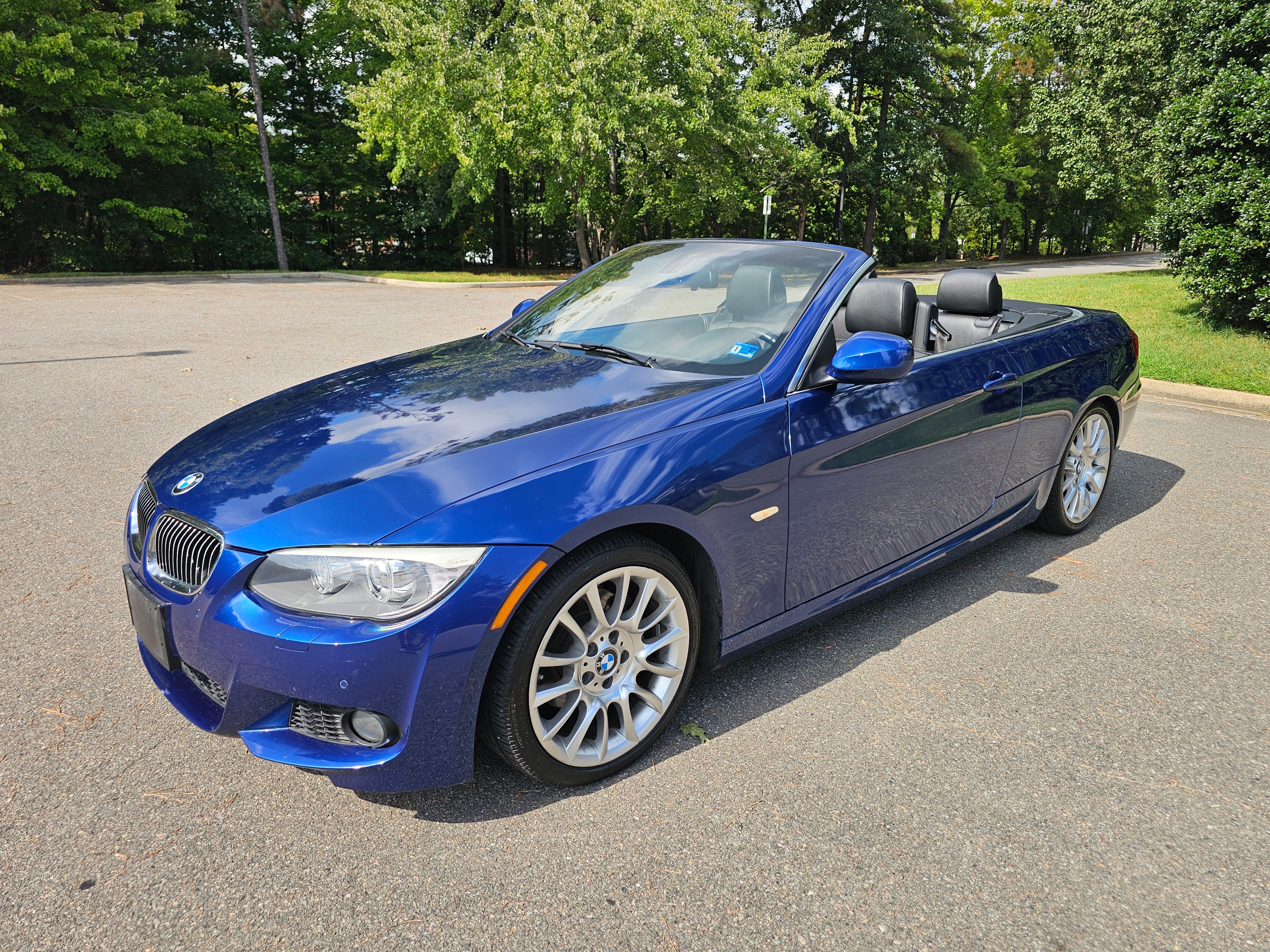 Used 2012 BMW 328i Convertible RWD image 1