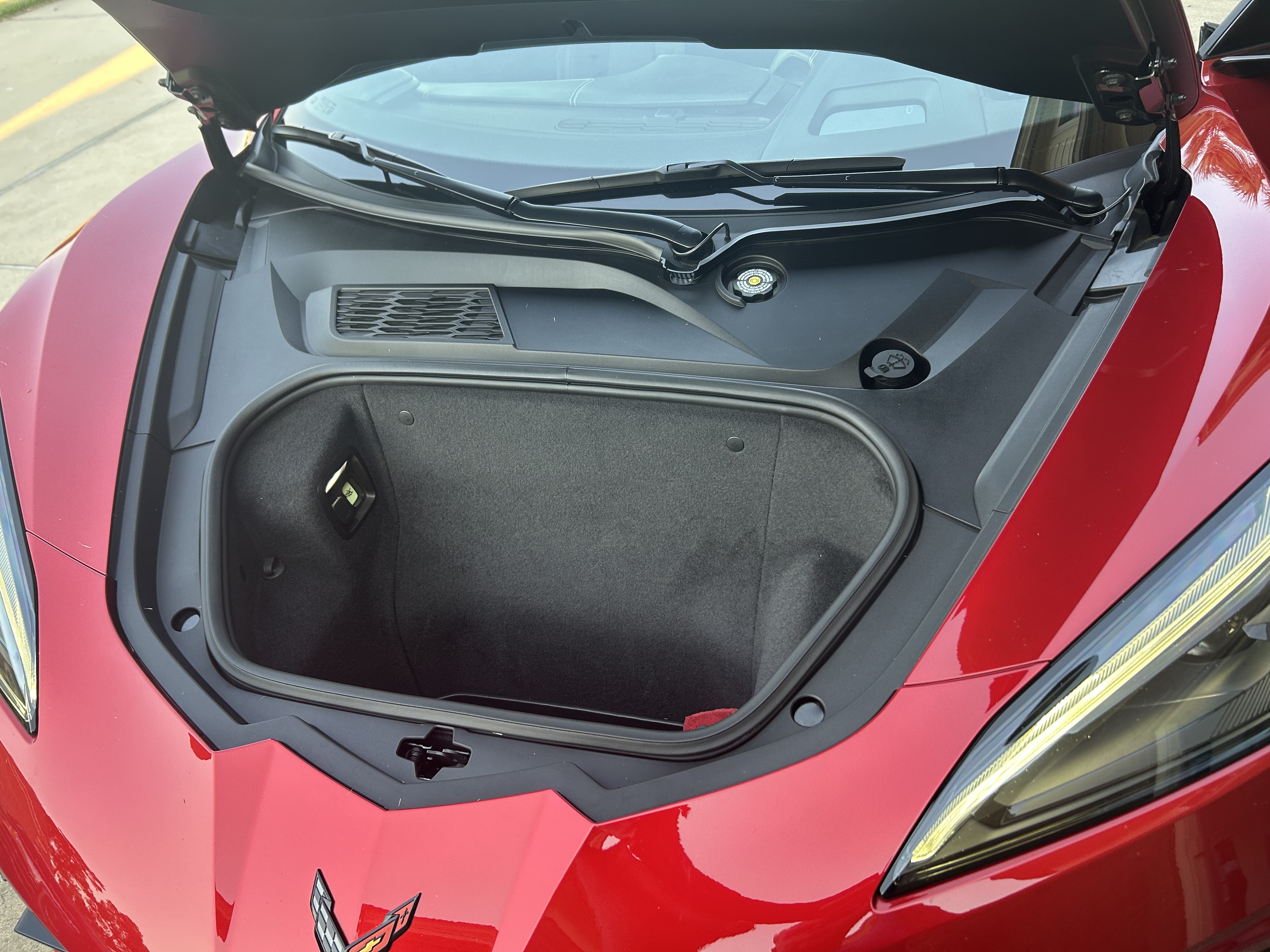 Used 2022 Chevrolet Corvette Stingray Premium Cpe w/ Z51 Performance Package RWD image 19