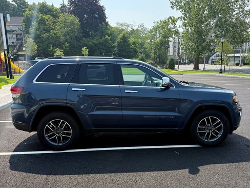 Used 2020 Jeep Grand Cherokee Limited AWD/4WD image 5