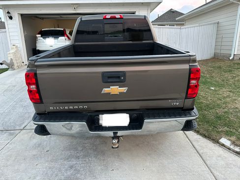 Used 2015 Chevrolet Silverado 1500 LTZ w/ Texas Edition, 1LZ Trim RWD image 5
