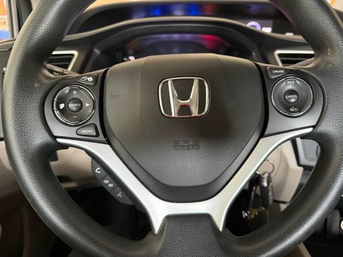 Used 2014 Honda Civic LX image 14