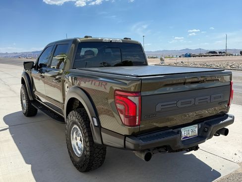 Used 2024 Ford F150 Raptor AWD/4WD image 8