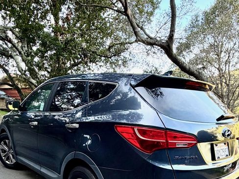 Used 2016 Hyundai Santa Fe Sport image 2