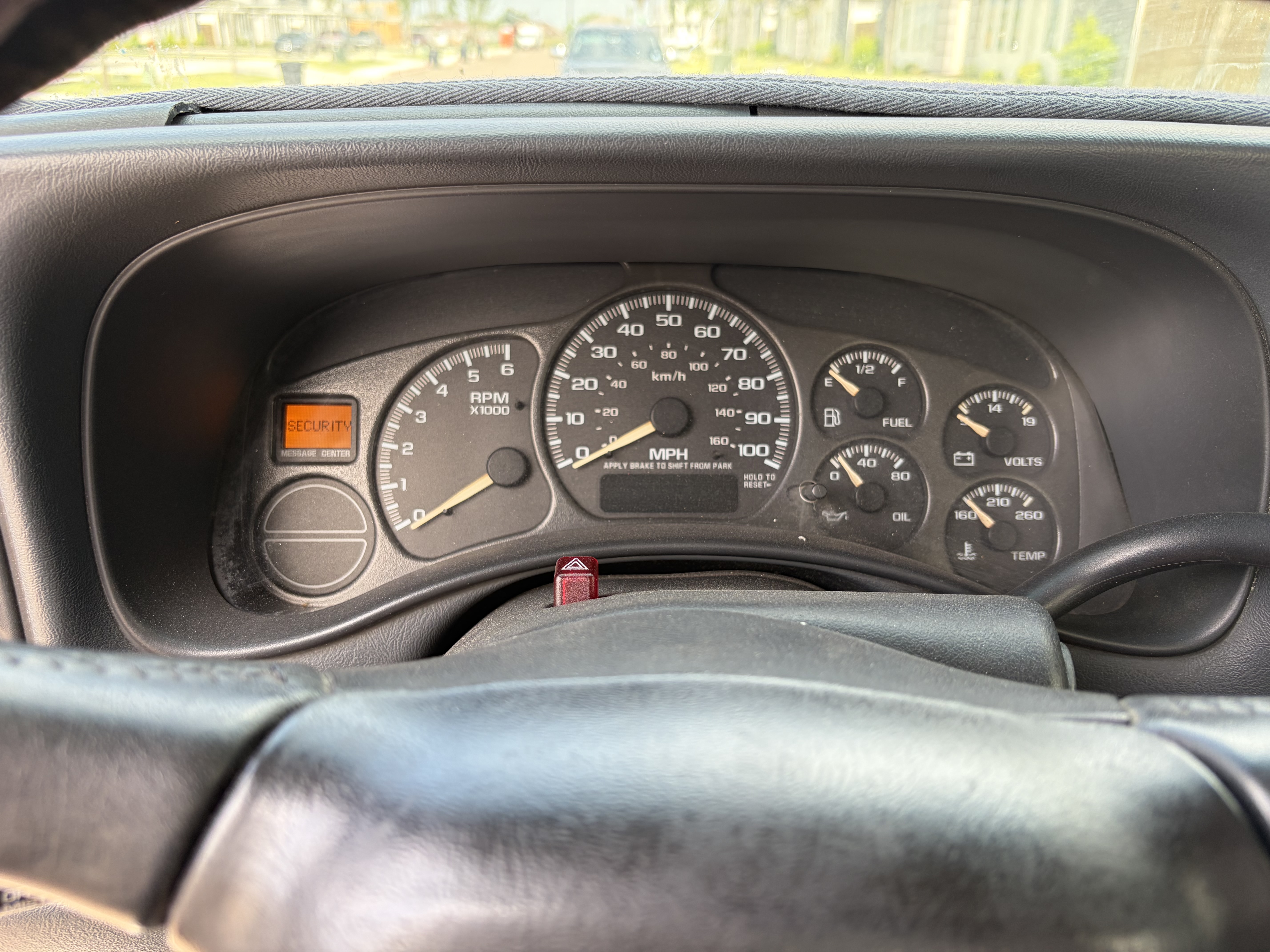 Used 2002 Chevrolet Silverado 1500 LS w/ Heavy Duty Suspension Pkg AWD/4WD image 12