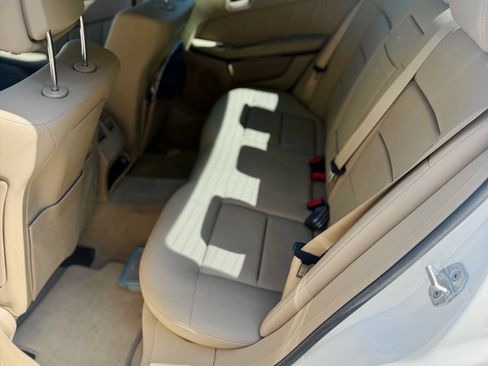 Used 2012 Mercedes-Benz E 350 Sedan image 11