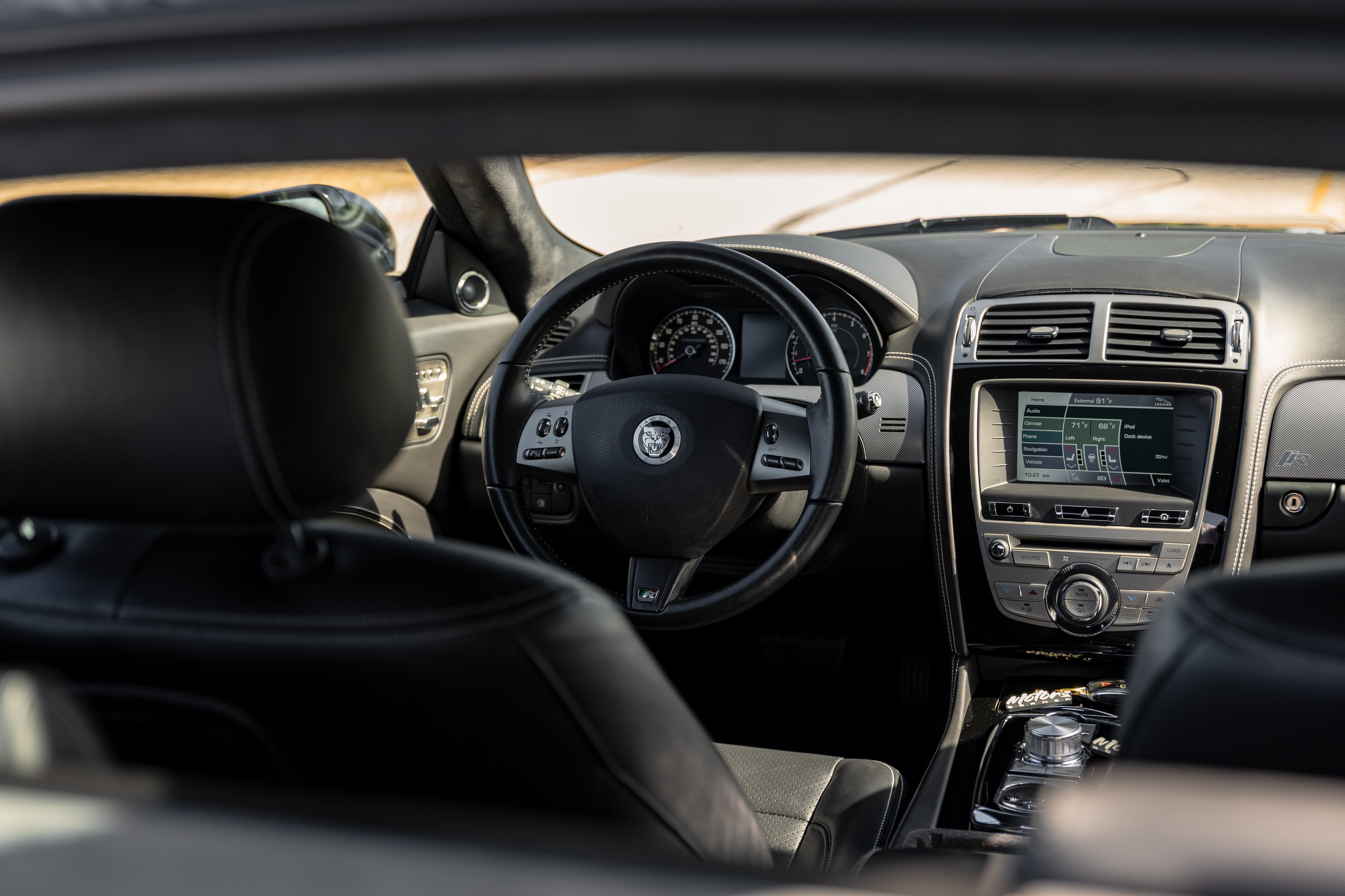 Used 2011 Jaguar XK R RWD image 14