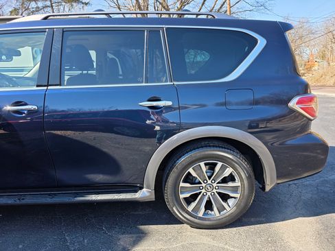 Used 2018 Nissan Armada SL w/ Premium Package image 22